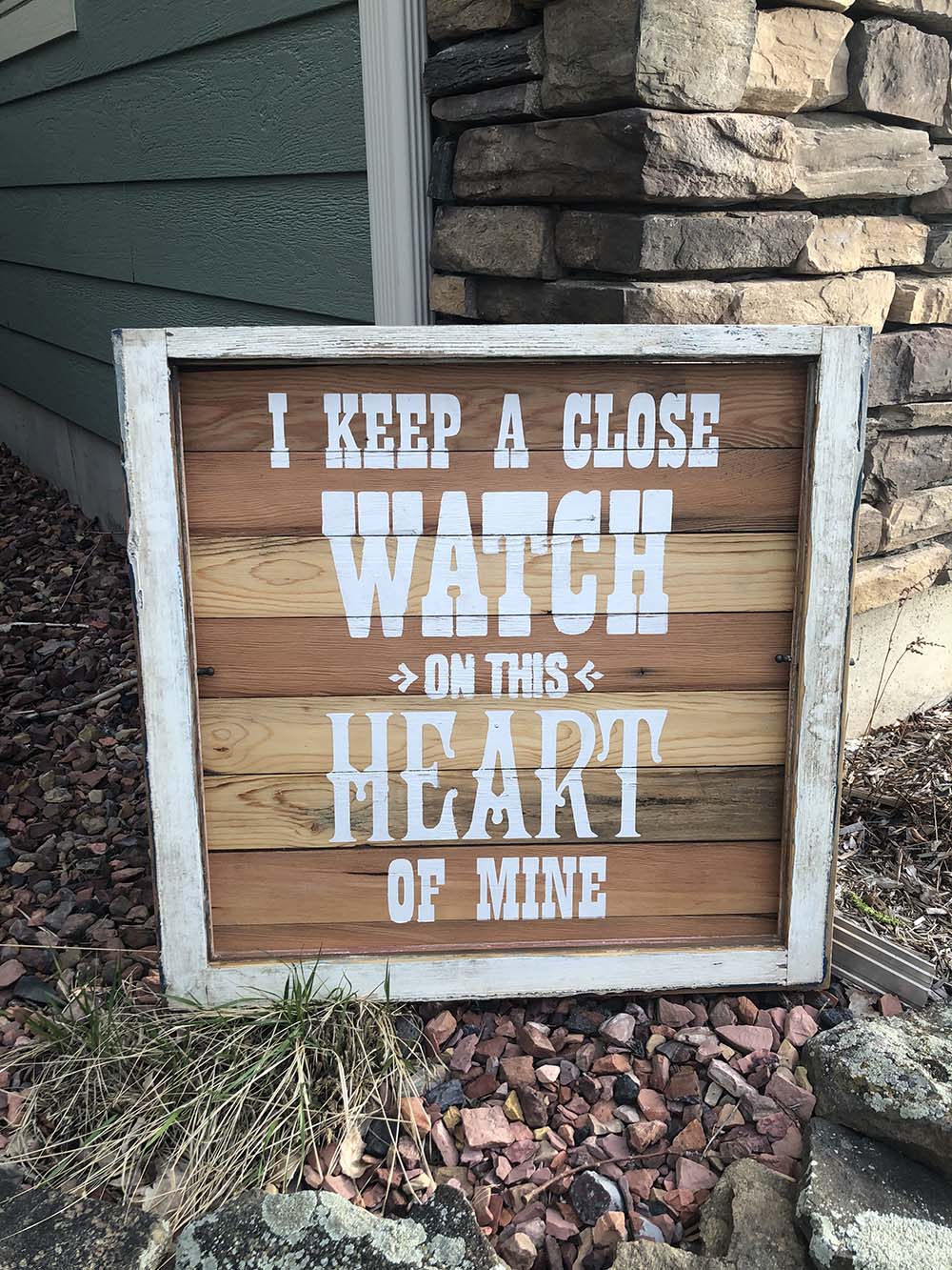 personailzed home decor signs at home interiors